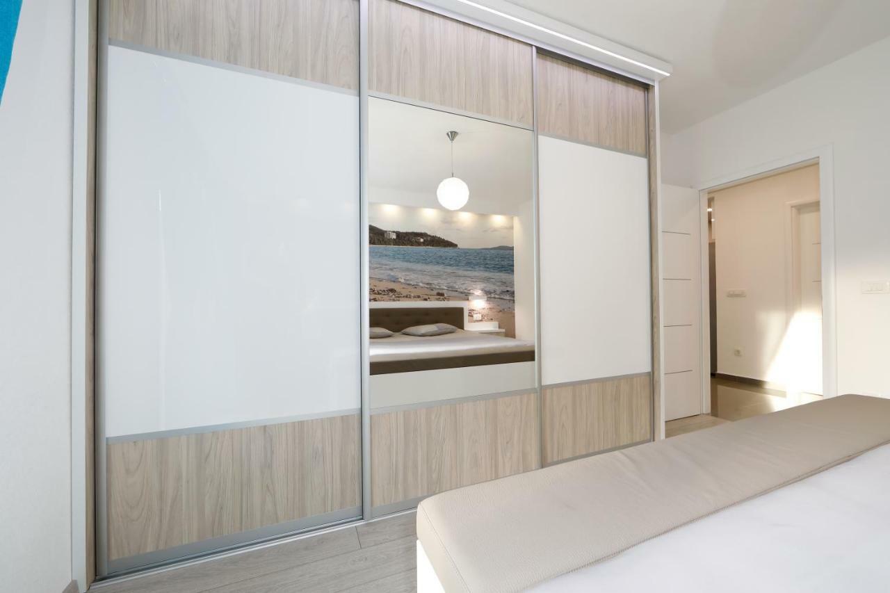 Deluxe Apartment F & M Tučepi Kültér fotó